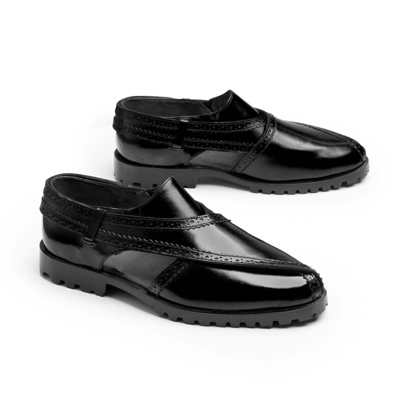 Wolveyes Rustic Black Peshawari Chappal – durable and comfortable