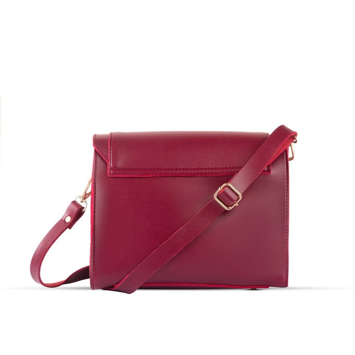 Premium Faux Leather Crossbody Bag – Stylish & Compact - Image 12